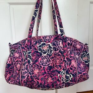 Vera Bradley Katalina Pink Travel Duffle Bag/weekender